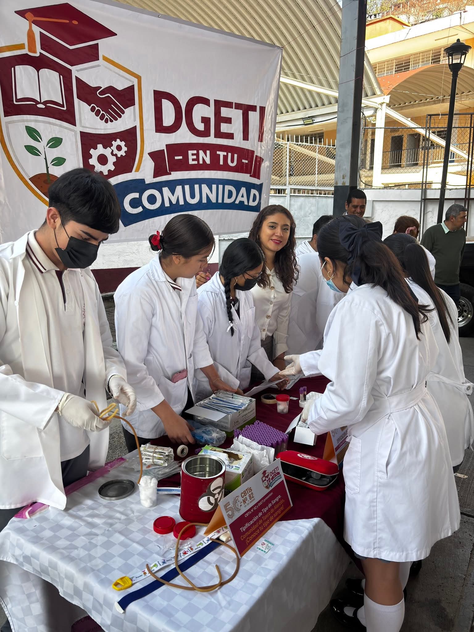 Prácticas de laboratorio y muestras biológicas
